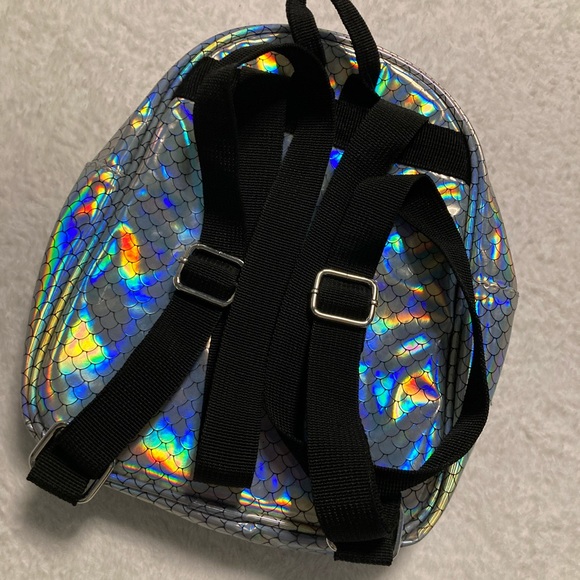 Ardene Holographic Patterned Small Travel Backpack - Picture 3 of 3